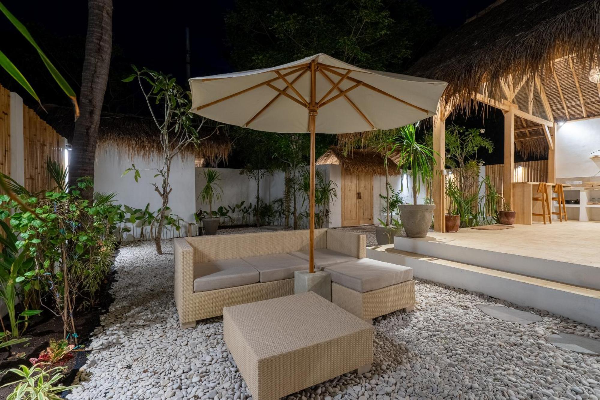 Villa Kelapa Kucing Gili Air Eksteriør billede